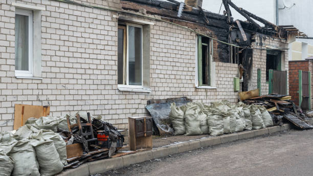 24/7 Emergency Smoke Damage Removal experts in Lansing, IL